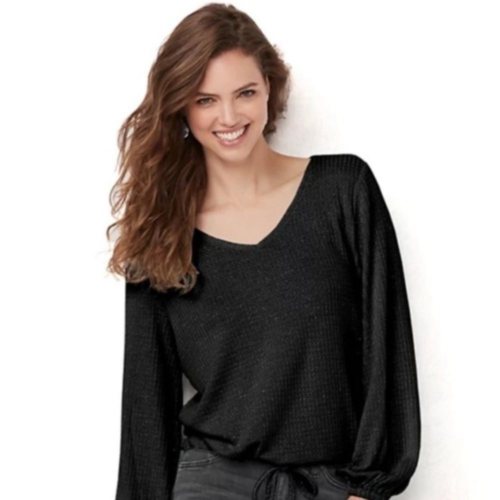 GORGEOUS Silver And Black Sweater XXL